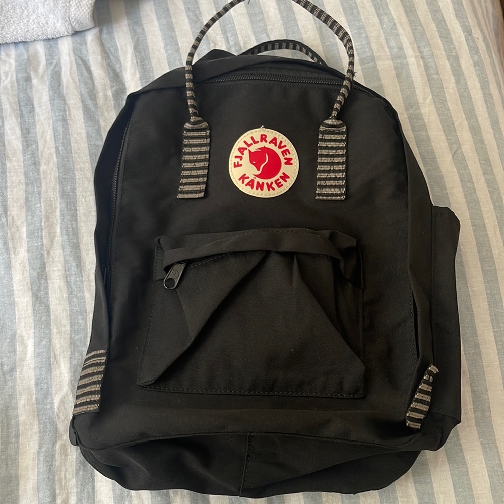 Fjallraven Kanken black backpack